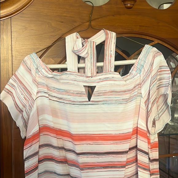 Off shoulder dress - Picture 2 of 4